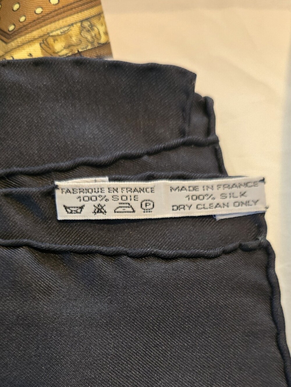 Hermès Silk Scarf - Springs Carré 90 - Picture 3 of 4